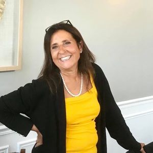 Meet your Posher, Carol